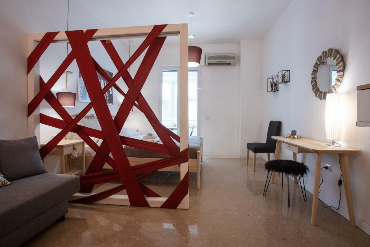 Municipiohouse-84 By Dimorra Apartment Napoli Ngoại thất bức ảnh