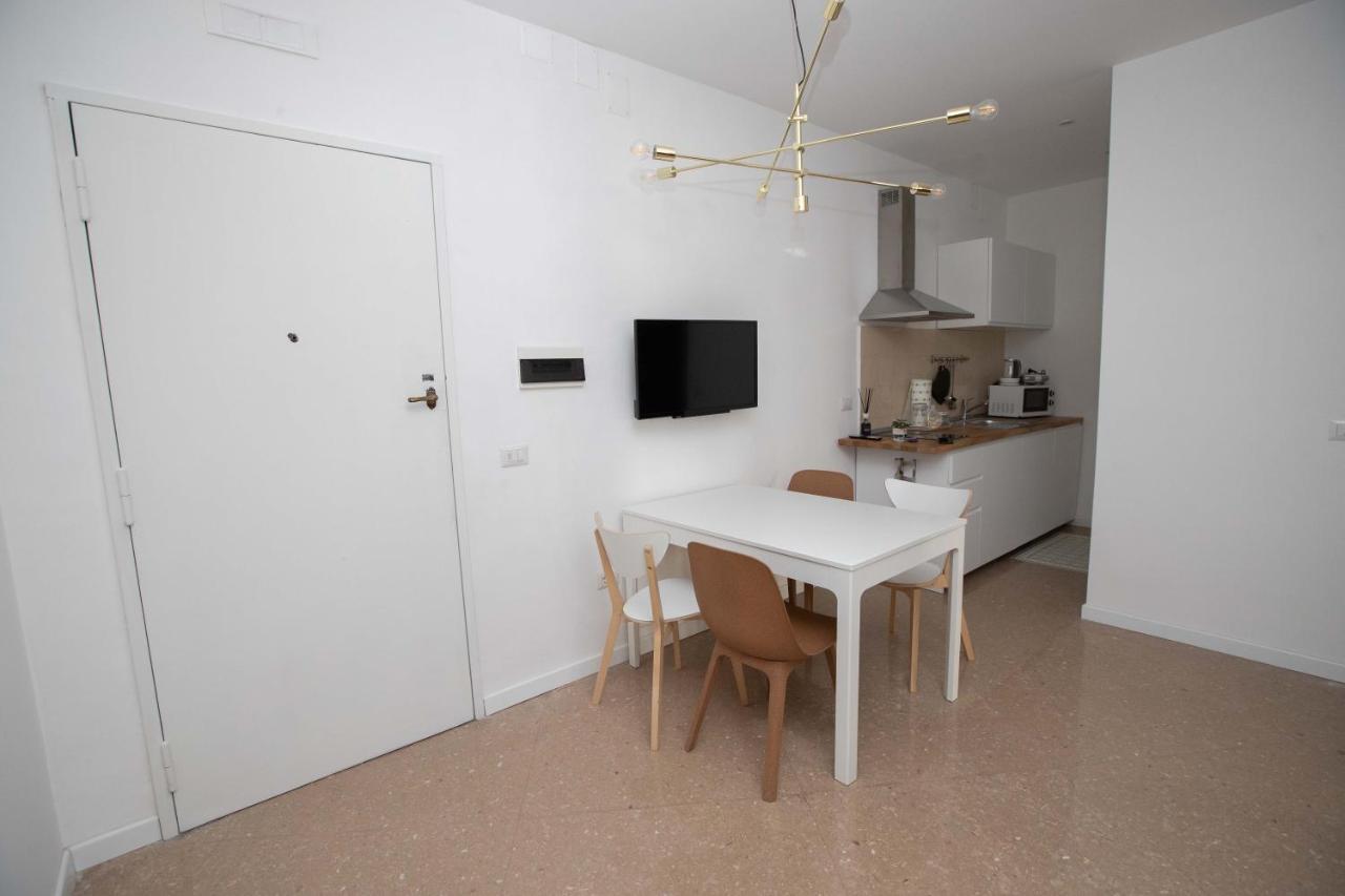 Municipiohouse-84 By Dimorra Apartment Napoli Ngoại thất bức ảnh