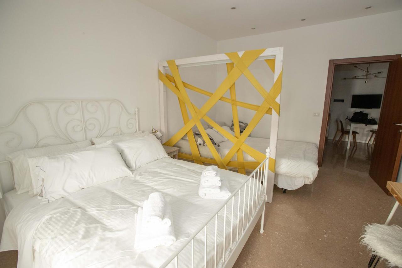 Municipiohouse-84 By Dimorra Apartment Napoli Ngoại thất bức ảnh